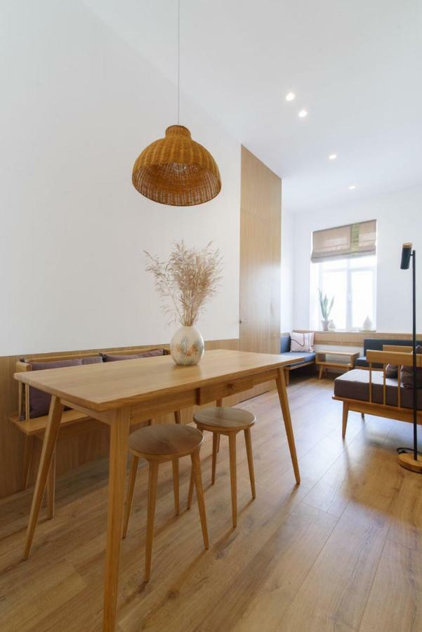 Sunrise Apartment Λβιβ Εξωτερικό φωτογραφία