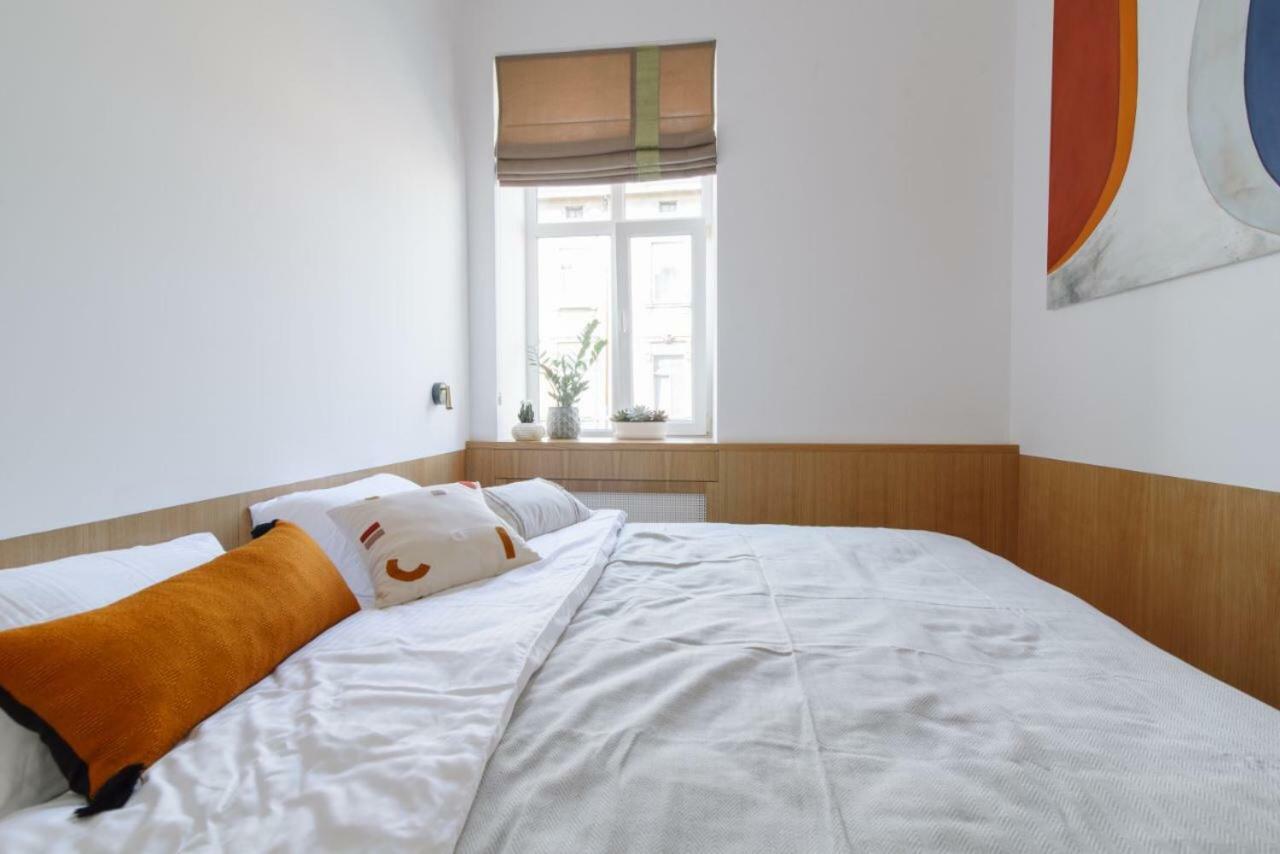 Sunrise Apartment Λβιβ Εξωτερικό φωτογραφία