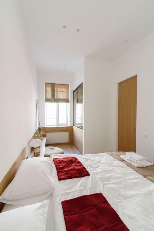Sunrise Apartment Λβιβ Εξωτερικό φωτογραφία
