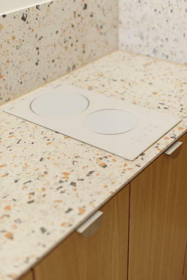 Sunrise Apartment Λβιβ Εξωτερικό φωτογραφία